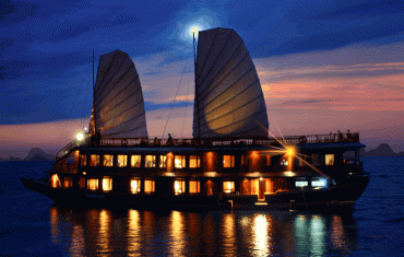 Glance At Vietnam Tour 8 days