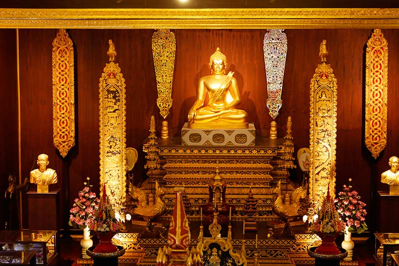 Tours to The Wat Phra Kaew, Chiang Rai