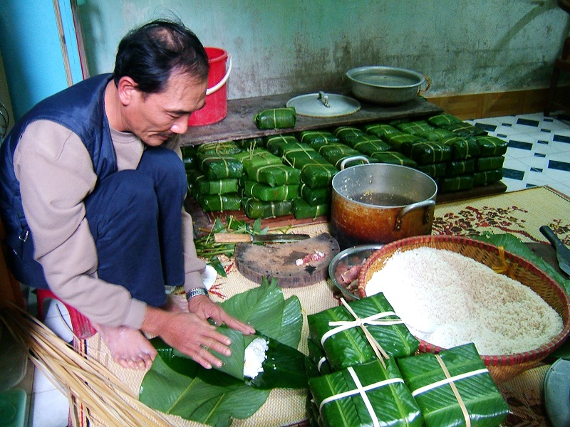 Chung cake Banh chung