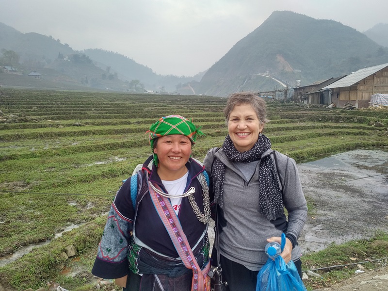 Meeting the ethnic minorities in Vietnam Vietnamese and foreign tourists
