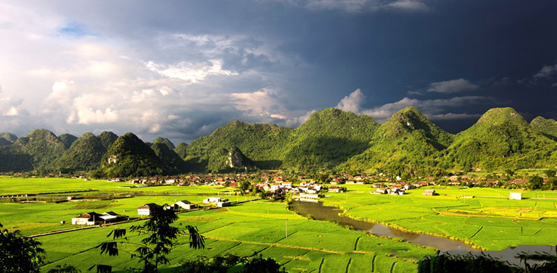 Overview of Ninh Binh, Vietnam Trips in Ninh Binh, Vietnam Tours