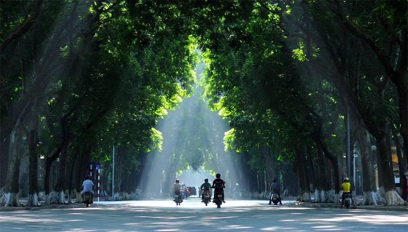 The cool weather of Hanoi in autumn hanoi autumn
