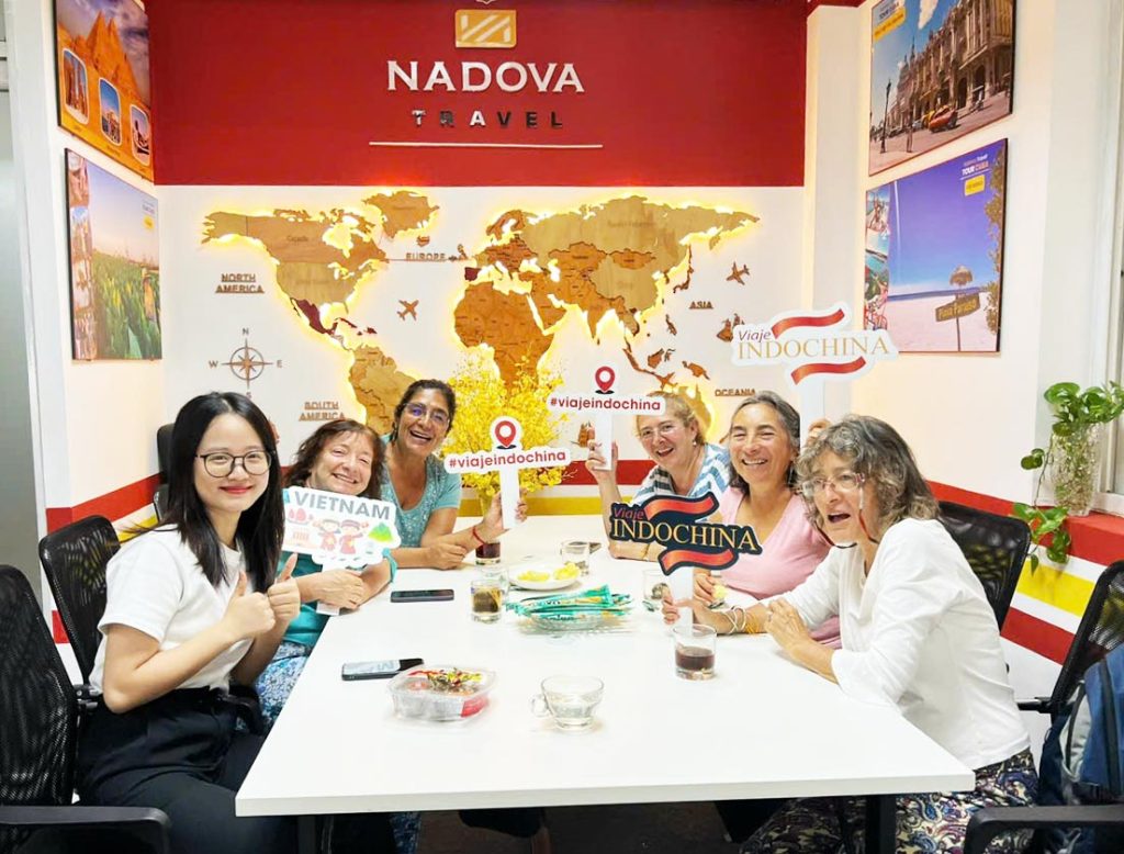 Nadova Guests in Hanoi Office