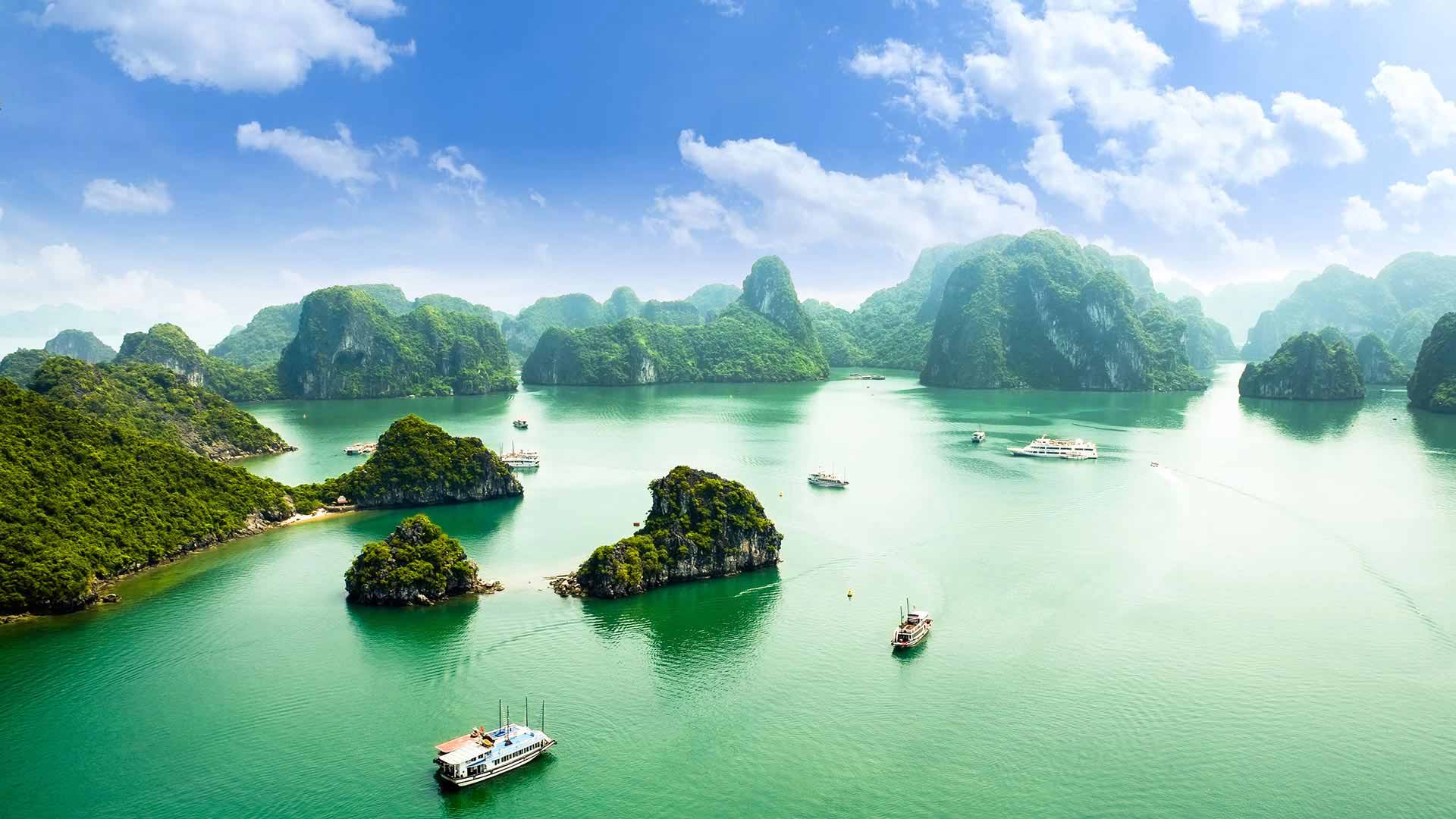 Halong Bay - Vietnam